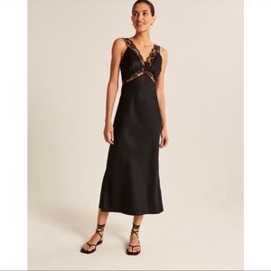 NBW Abercrombie & Fitch satin lace slip dress
